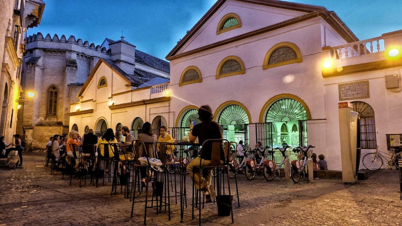 Pasaje De Amores Der - Descanso En Casa Y Vida Cultural Y Monumentos 4 Px Севиля Екстериор снимка
